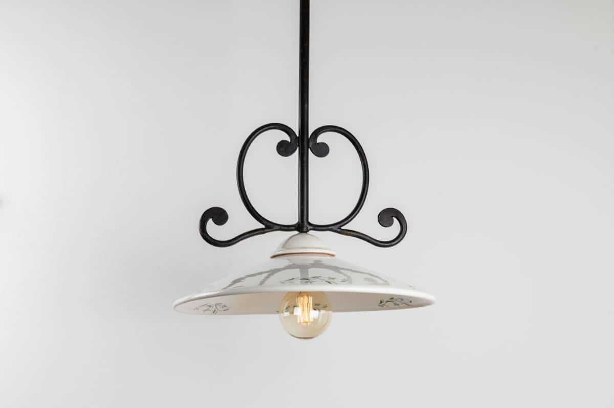 Country ceramic chandelier lamp with wrought iron holder;